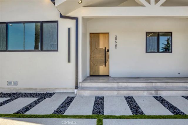 20522 Sherman Way, Winnetka, CA 91306