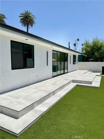 20522 Sherman Way, Winnetka, CA 91306