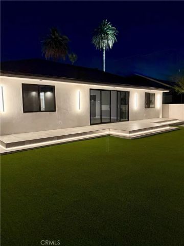 20522 Sherman Way, Winnetka, CA 91306
