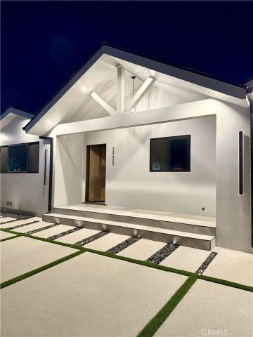 20522 Sherman Way, Winnetka, CA 91306