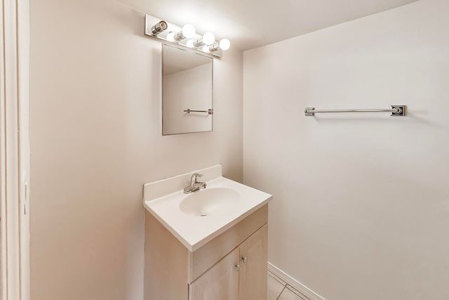 2728 N MAJOR Avenue, Chicago, IL 60639