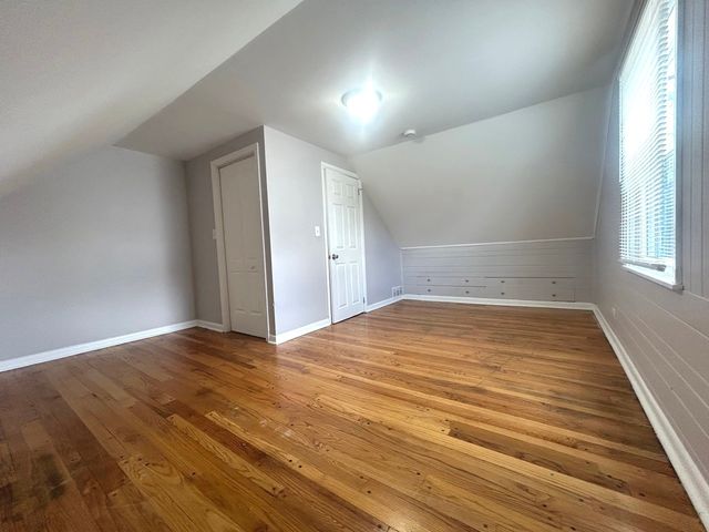 2058 Downey Road, Homewood, IL 60430