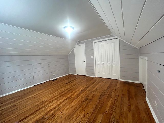 2058 Downey Road, Homewood, IL 60430