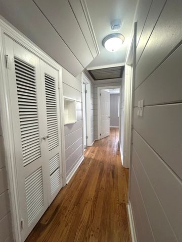 2058 Downey Road, Homewood, IL 60430