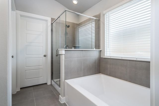 17877 Stone Terrace Lane, Montgomery, TX 77316