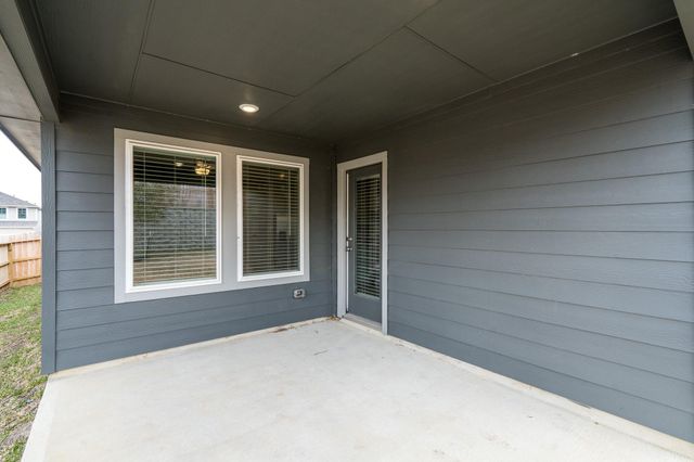 17877 Stone Terrace Lane, Montgomery, TX 77316