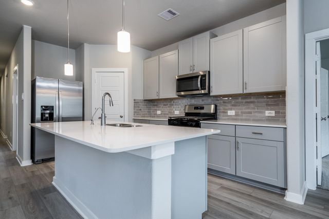 17877 Stone Terrace Lane, Montgomery, TX 77316