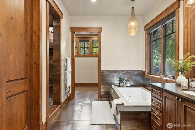 1060 Ruby King Loop, Cle Elum, WA 98922