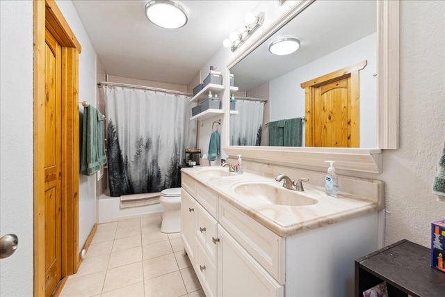 1185 GRENAC ROAD, Fairbanks, AK 99709