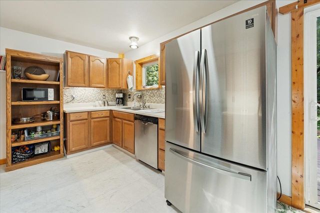 1185 GRENAC ROAD, Fairbanks, AK 99709