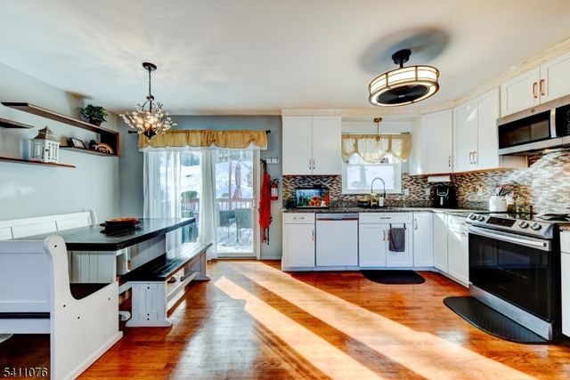 16 White Meadow Rd, Rockaway Twp., NJ 07866