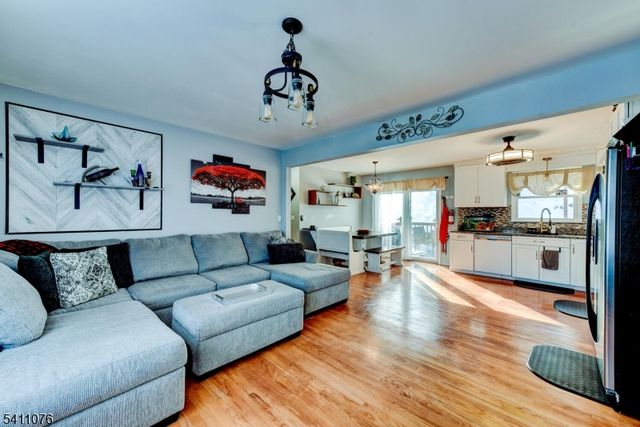 16 White Meadow Rd, Rockaway Twp., NJ 07866