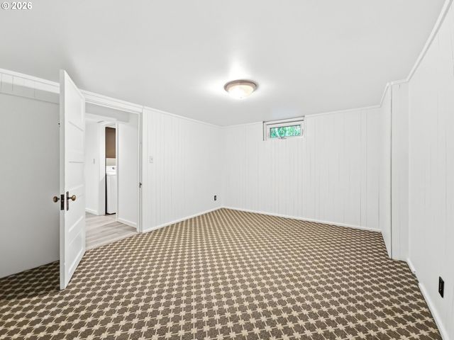 2473 COLUMBIA St, Eugene, OR 97403