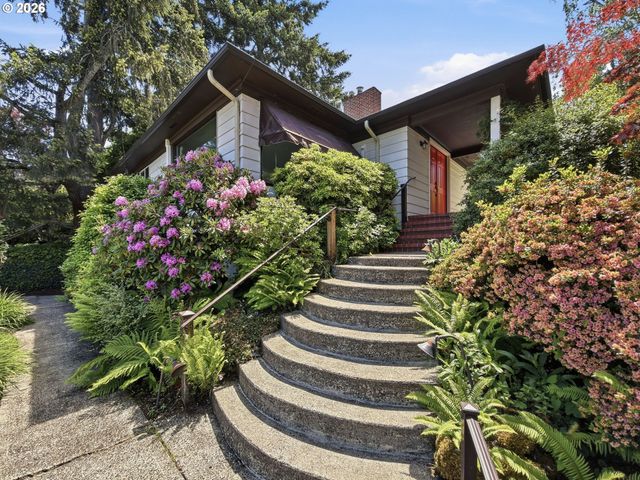 2473 COLUMBIA St, Eugene, OR 97403