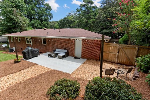 5502 Beaver Drive SW, Mableton, GA 30126