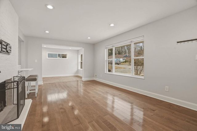 13501 HARRISON AVE, Fort Washington, MD 20744