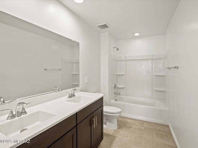 12615 E Remi Drive, Vail, AZ 85641