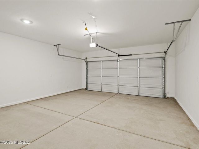 12615 E Remi Drive, Vail, AZ 85641