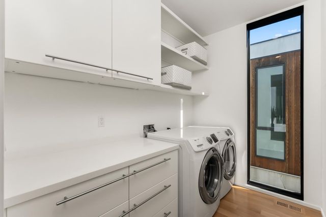 1008 Yale St, Sacramento, CA 95818