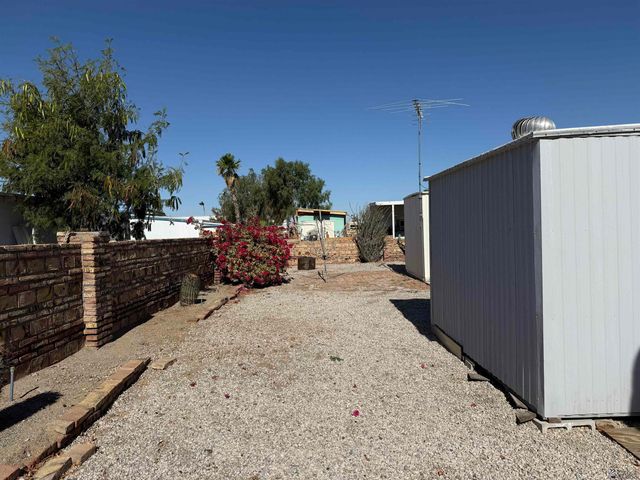 12367 E 35 Pl, Yuma, AZ 85367
