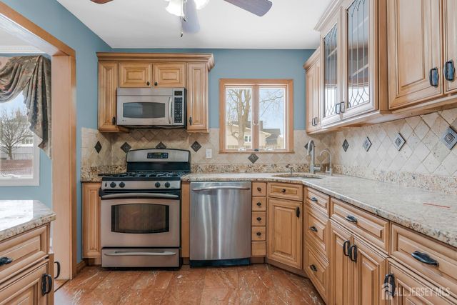 325 Colonia Boulevard, Colonia, NJ 07067