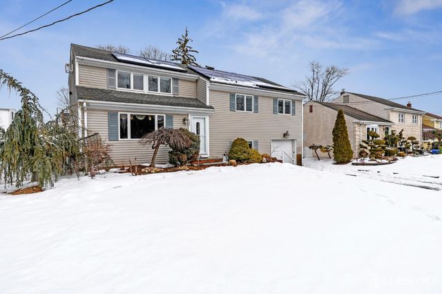 325 Colonia Boulevard, Colonia, NJ 07067