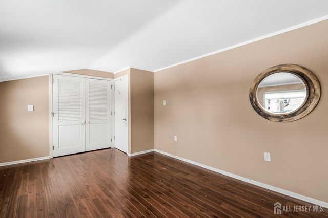 325 Colonia Boulevard, Colonia, NJ 07067