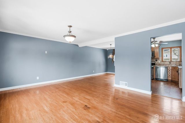 325 Colonia Boulevard, Colonia, NJ 07067