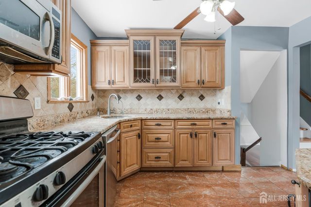 325 Colonia Boulevard, Colonia, NJ 07067