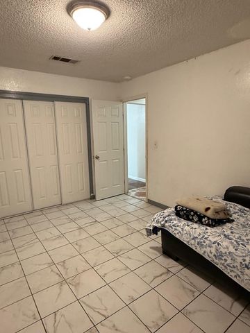 17316 Camden Drive, Madera, CA 93638