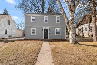 614 S Lincoln Avenue, Beaver Dam, WI 53916