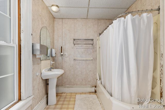 86 S Vosper Street, Saranac, MI 48881