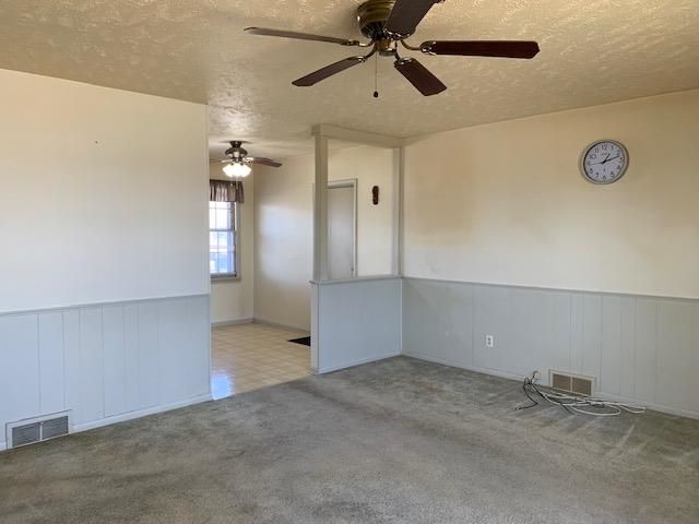 214 S First Avenue, Minneapolis, KS 67467