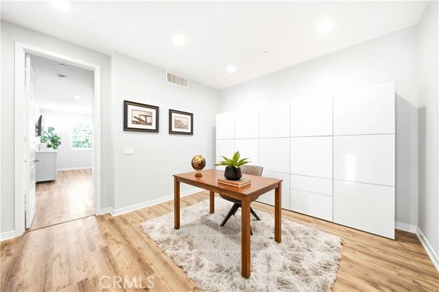 49 Finch, Lake Forest (el Toro), CA 92630