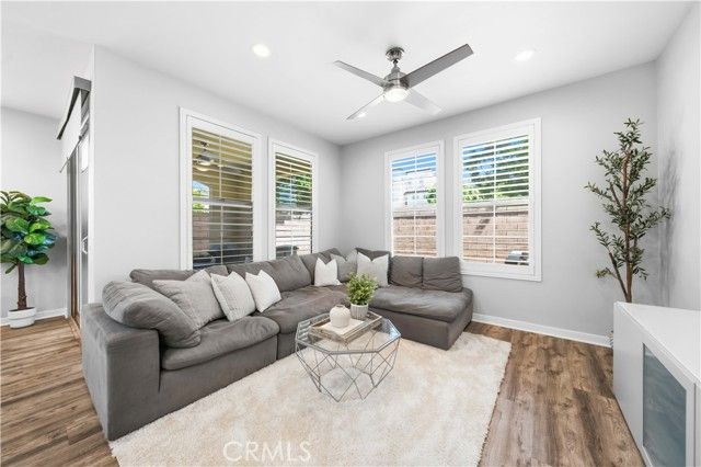 49 Finch, Lake Forest (el Toro), CA 92630