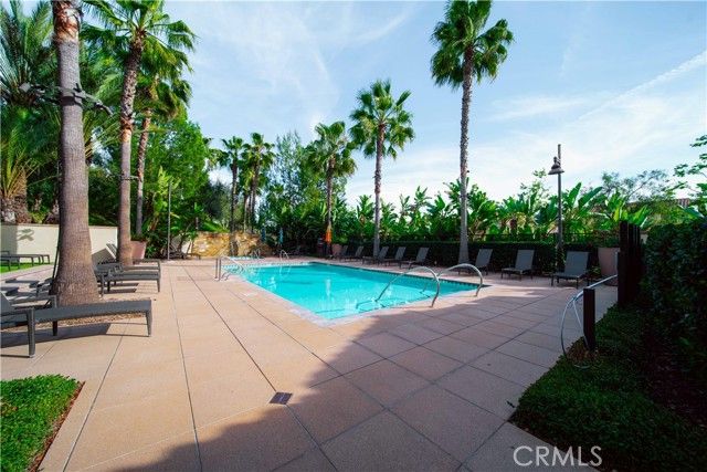 49 Finch, Lake Forest (el Toro), CA 92630