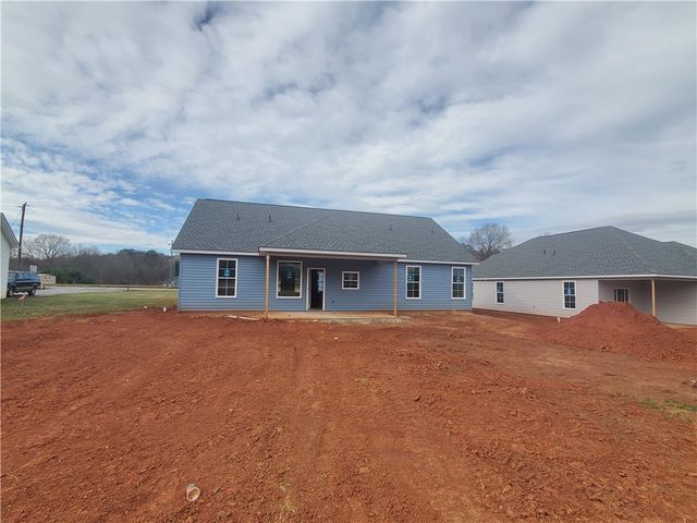 108 Oak Grove Road, Central, SC 29630