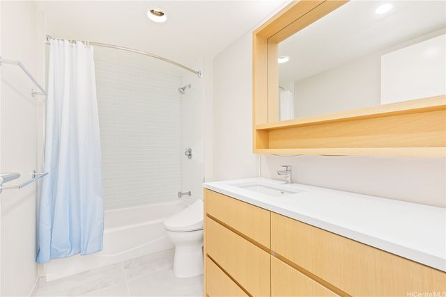 1388 Kapiolani Boulevard 3302, Honolulu, HI 96814