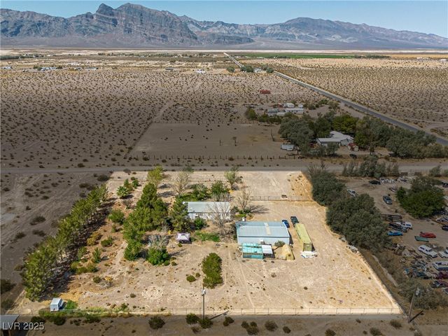 3199 South Records Road, Amargosa Valley, NV 89020