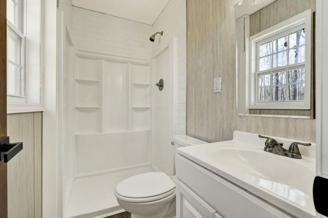 129 Hillwood Drive, Dalton, GA 30721