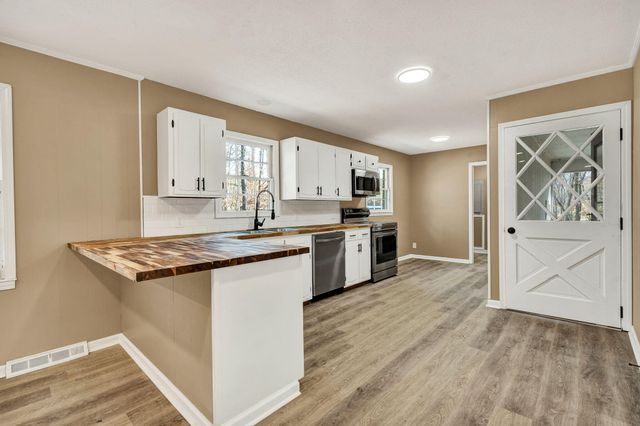 129 Hillwood Drive, Dalton, GA 30721