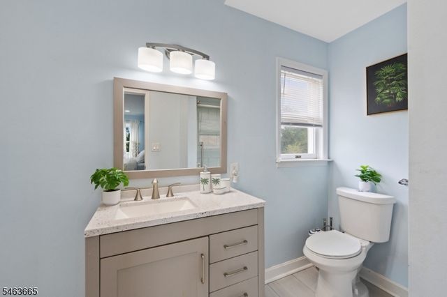 3 Joshua Dr, Hillsborough Twp., NJ 08844