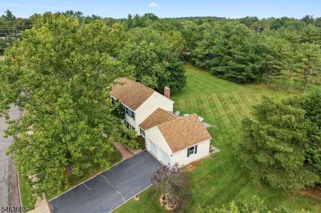 3 Joshua Dr, Hillsborough Twp., NJ 08844