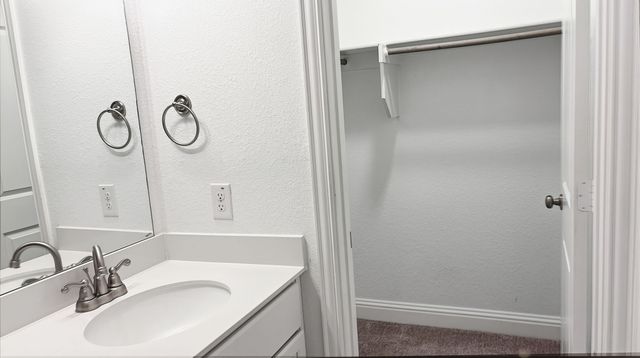 2722 Catoosa Lane, Corinth, TX 76210