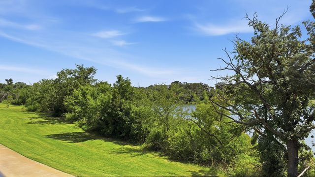 2722 Catoosa Lane, Corinth, TX 76210