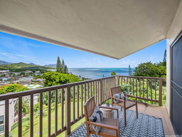46-054 Puulena Street 926, Kaneohe, HI 96744