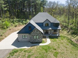 3705 High Hillcrest Drive, Marion Township, MI 48843