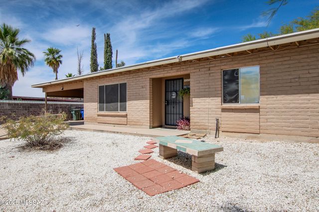 9631 E Myra Drive, Tucson, AZ 85730