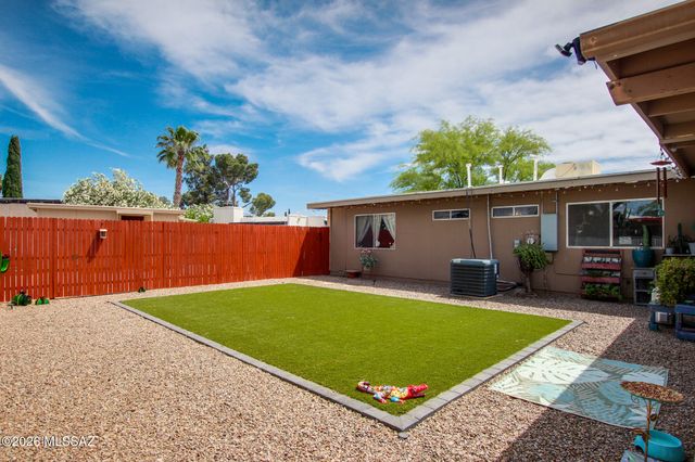 9631 E Myra Drive, Tucson, AZ 85730