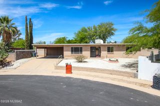 9631 E Myra Drive, Tucson, AZ 85730